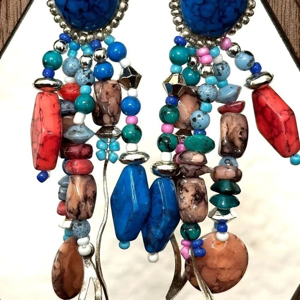 Blue beaded statement earrings - Picture 2 of 9